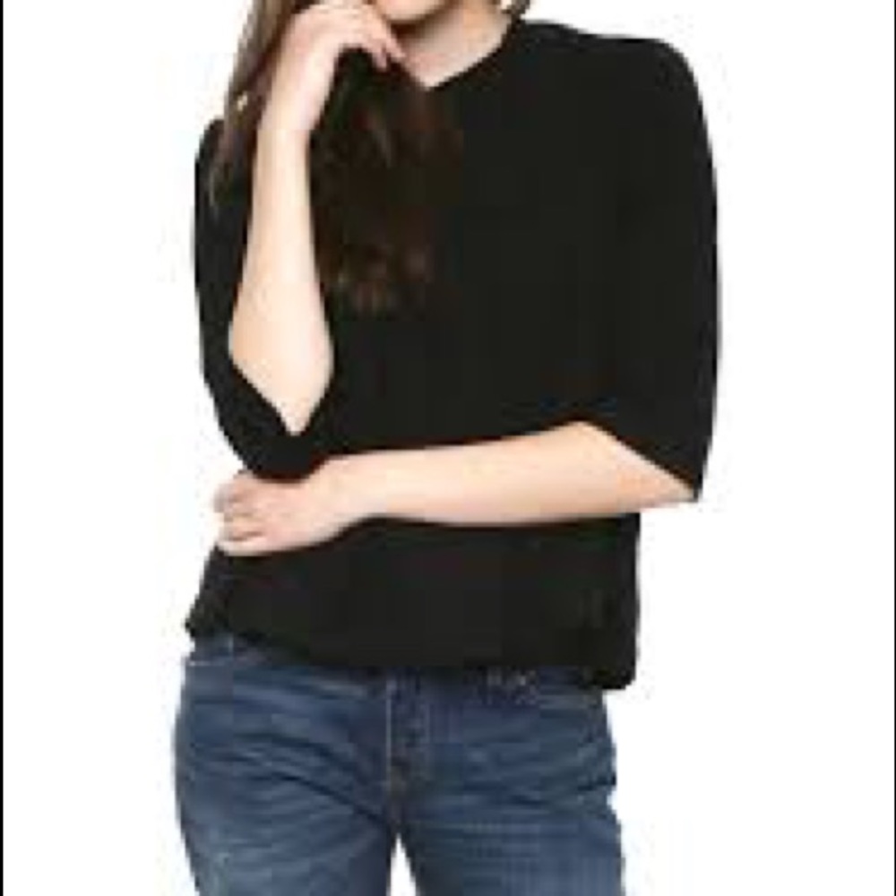 NWT Levi’s: Medium Black Threaded Long Sleeve Blouse